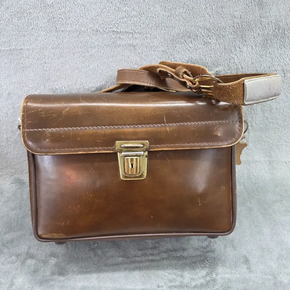 E.G 1 Leather Hand Waxed Messenger Bag